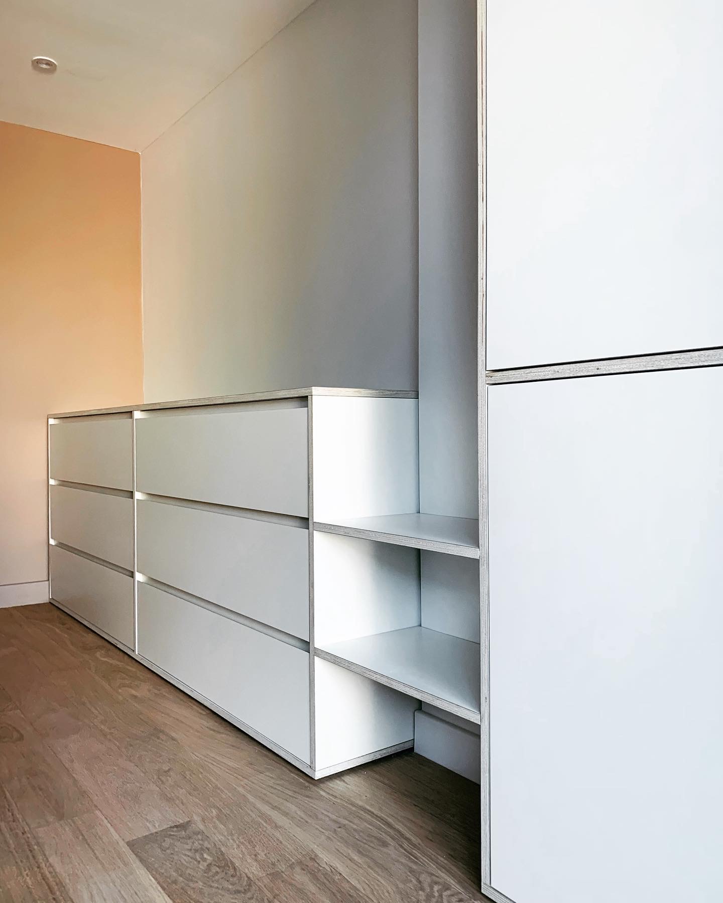 Dressing blanc épuré
